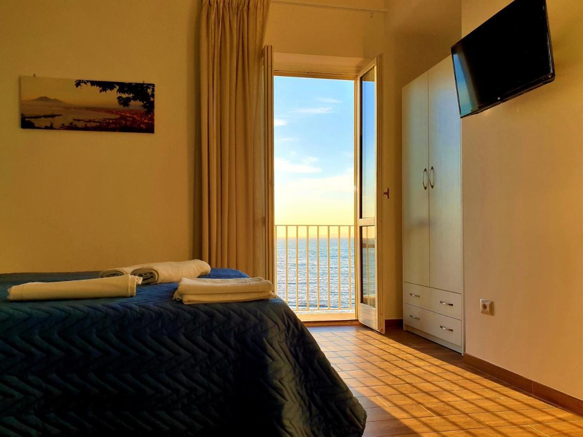 Bed and Breakfast Il Veliero Castellammare di Stabia Exterior foto